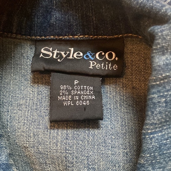 Style & co jean jacket - Picture 3 of 4